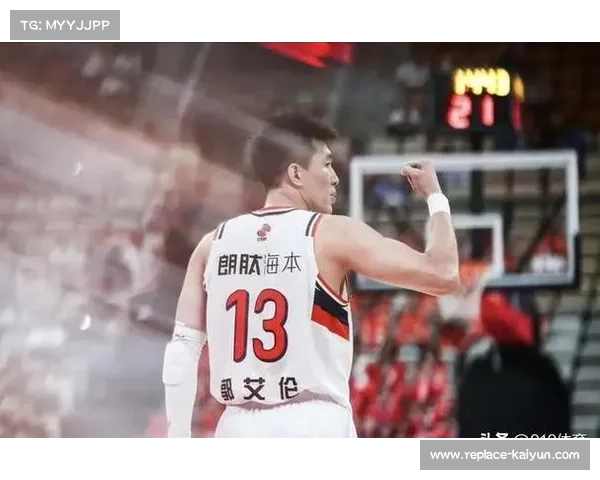 东北明星足球联赛李晓旭踢飞郭艾伦射门意外成焦点引发热议 东北明星足球联赛李晓旭踢飞郭艾伦射门意外成焦点引发热议